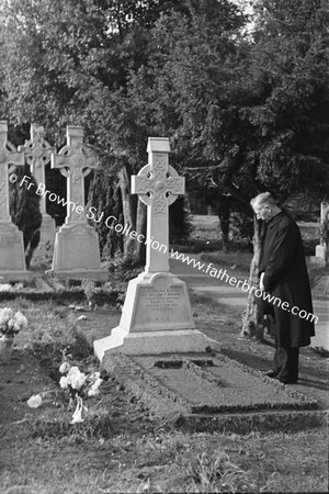 F.M.B.AT GRAVE OF W.F.B.